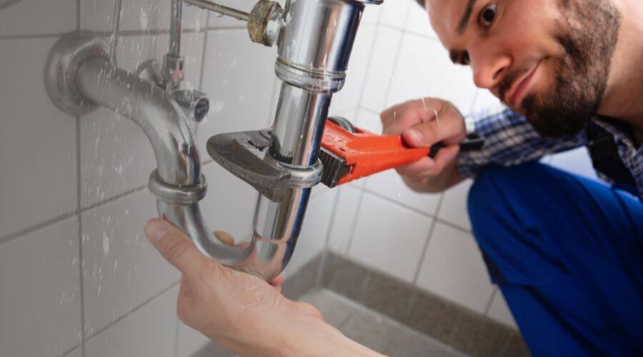 Local water heater installation in Woodbridge, CT
